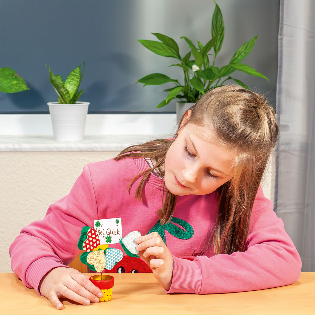 Kleeblatt-Memohalter aus Holz, blanko