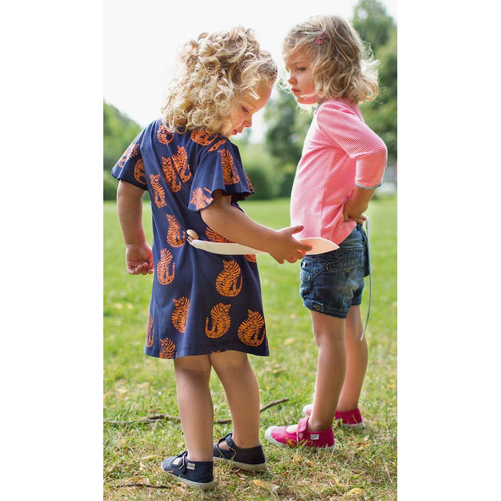 temp61498_b_fang-das-schwaenzchenKl6d370m1U4j9 „Fang das Schwänzchen“ – Fangspiel für Kinder