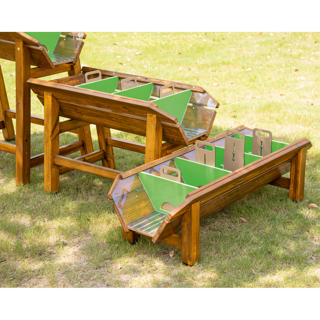 Wasser-Matschanlage "Staudamm" Wasser-Matschanlage "Staudamm"