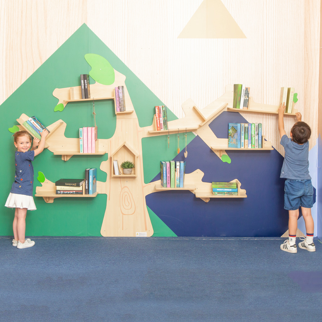 Bücherregal Baum