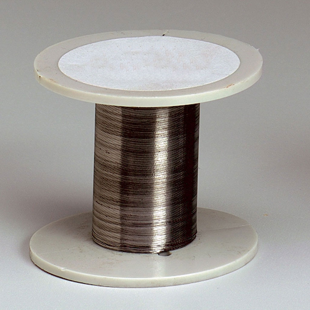 Draht, blank, auf Kunststoffrolle gewickelt