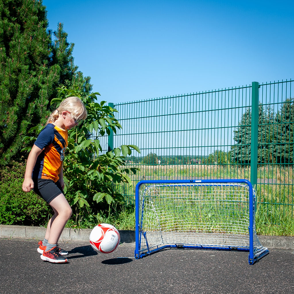 Fußball, rot