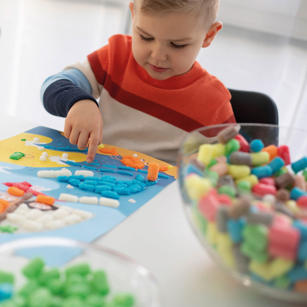 PlayMais® Wandbild, 28 Vorlagen in DIN A3