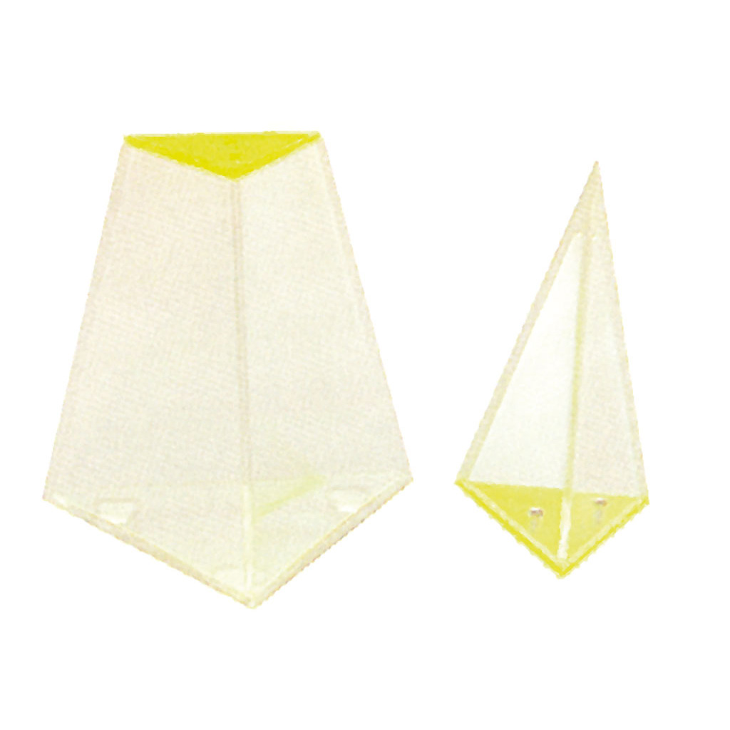 Pyramide, 3-seitig, mit abnehmbarer Spitze