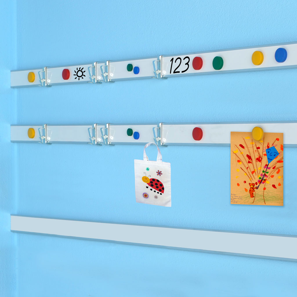 temp43531-alu-klemmleiste-whiteboardYvxZdjpudRzd1 Auf diesem Bild ist das Produkt mit der Art.Nr.: W-43531 zu sehen