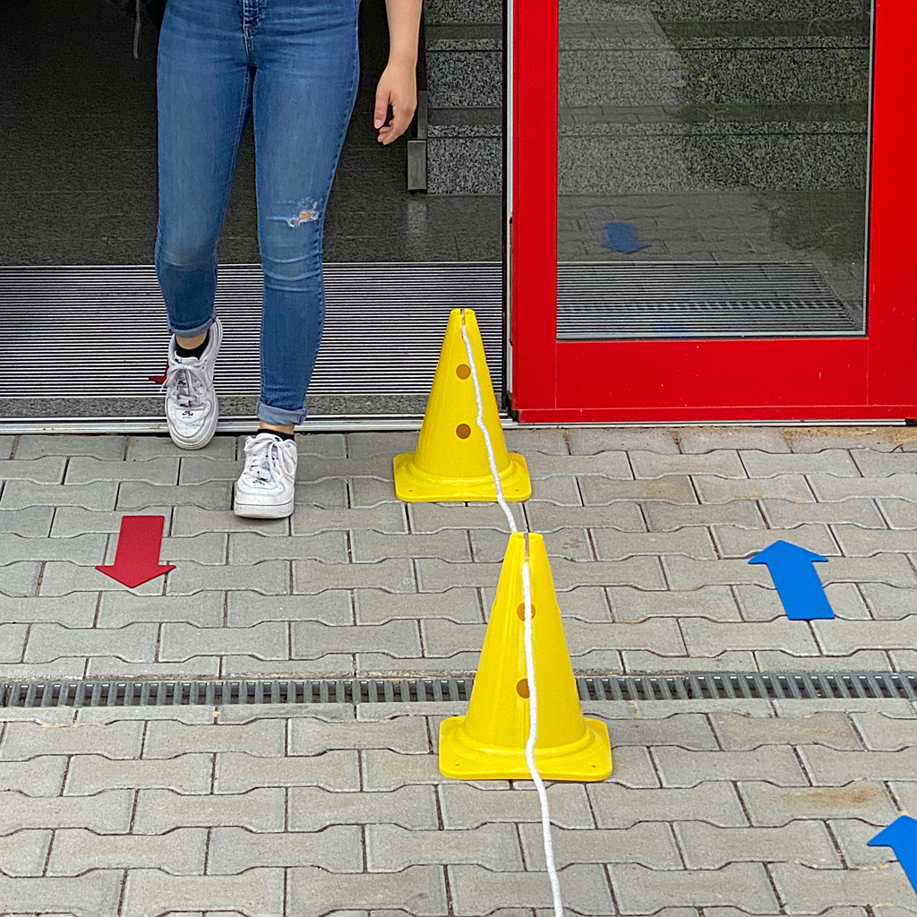 Markierungspfeil für den Fußboden