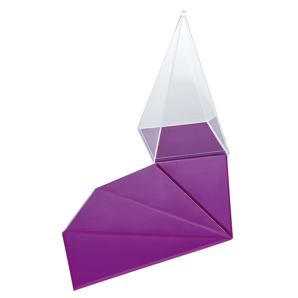 Geometrischer Körper – Vierseitige Pyramide mit Oberflächennetz