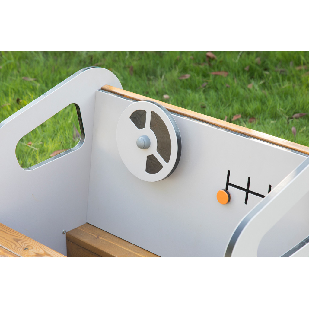 Outdoor-Spielauto