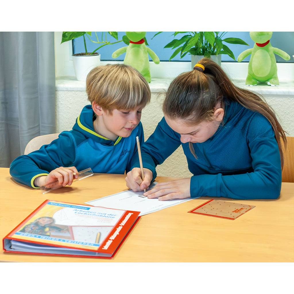 Arbeitsmappe für Lehrer „Arbeiten mit der Lochschablone“