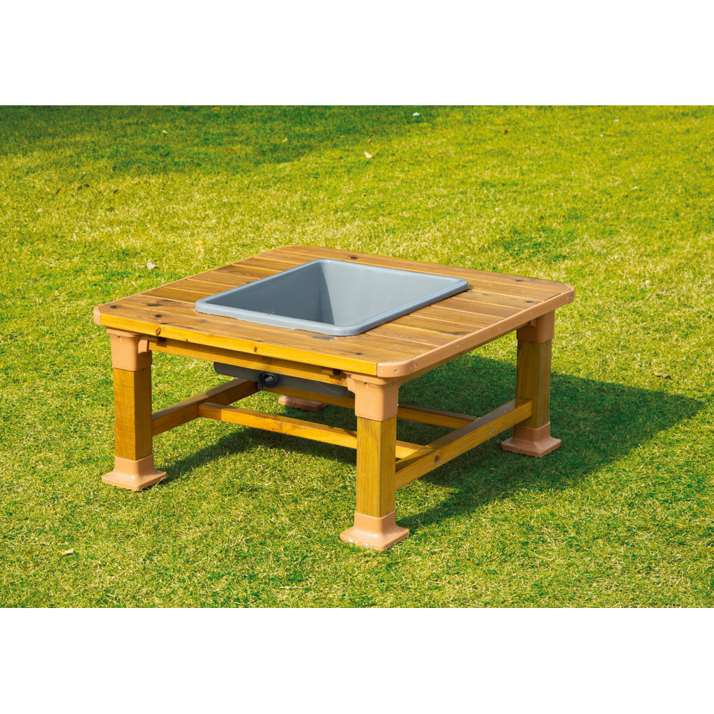 Outdoor Sand- und Wassertisch, quadratisch