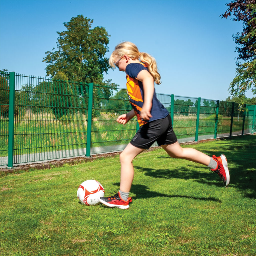 Fußball, rot