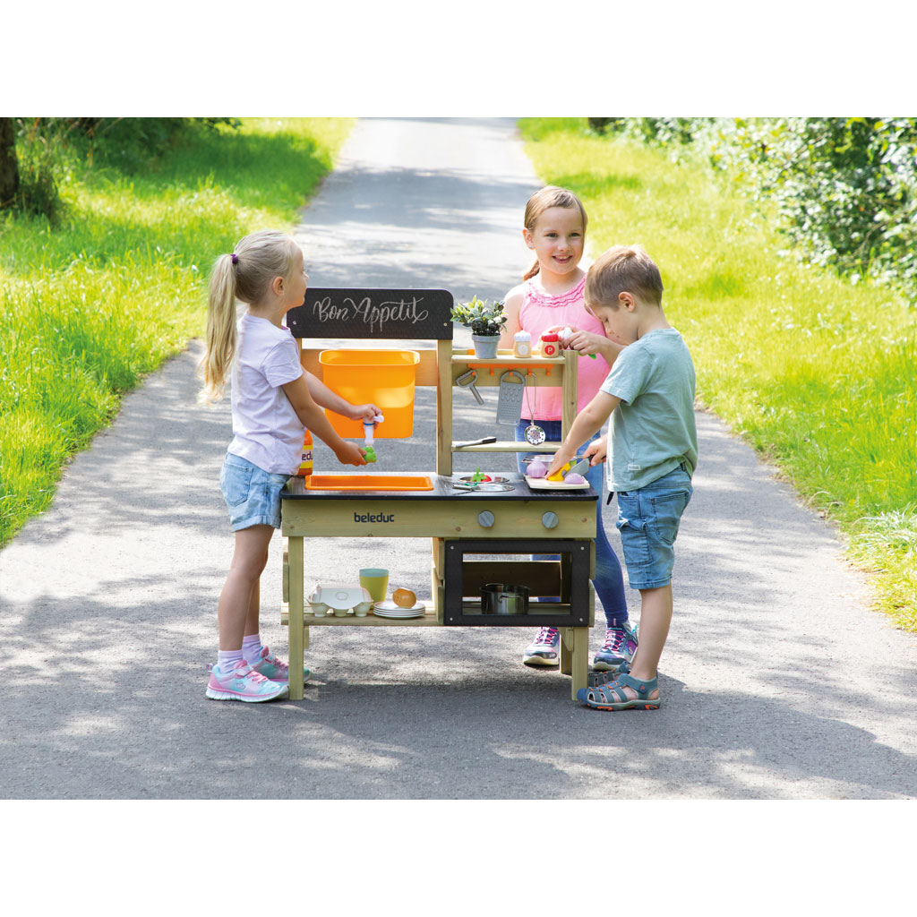 Outdoor-Spielküche