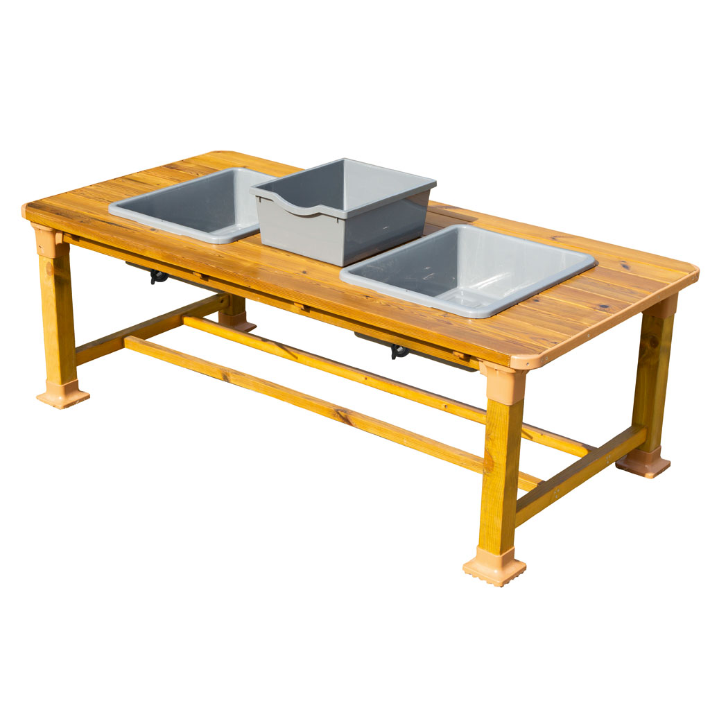 Outdoor-Sand- und Wassertisch