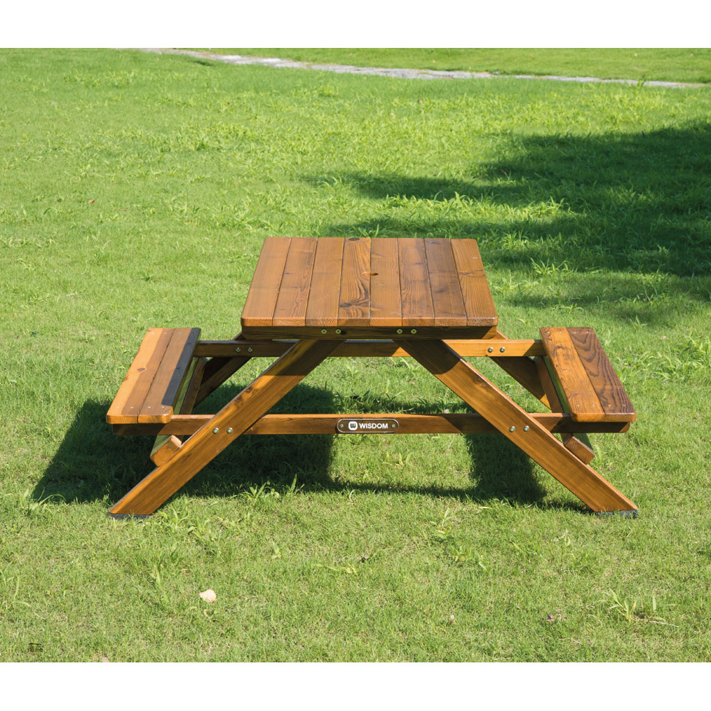 Outdoor-Picknicktisch