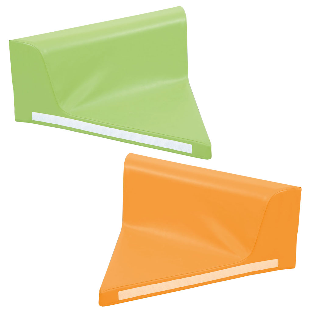 Dreiecksmatte mit Lehne - in 2 Farben-Bild Auf diesem Bild ist das Produkt mit der Art.Nr.: M-81597 zu sehen