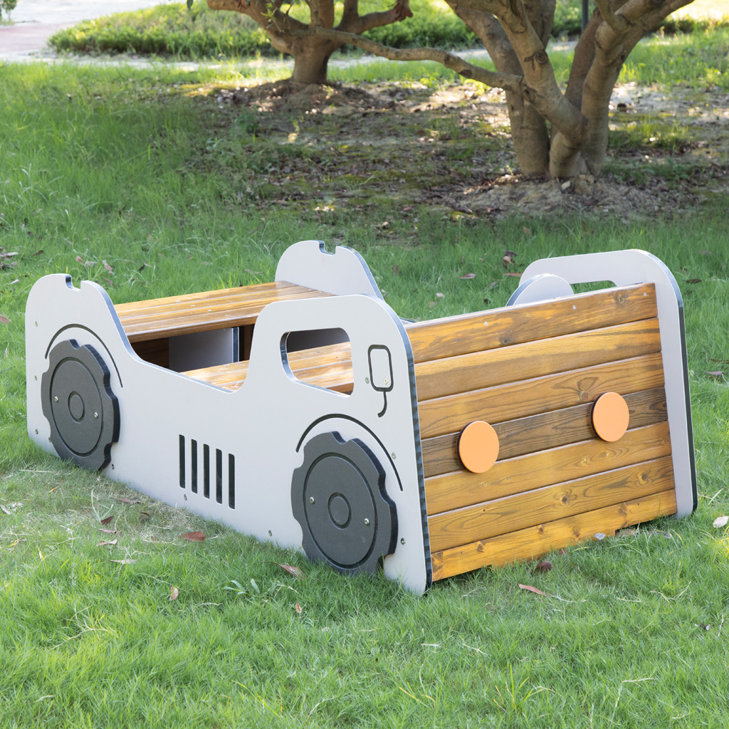 Outdoor-Spielauto