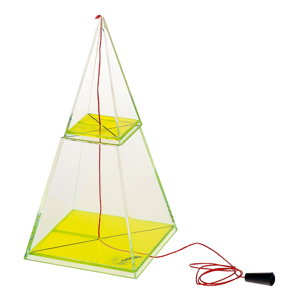 Vierseitige Pyramide mit beweglichem Höhenfaden