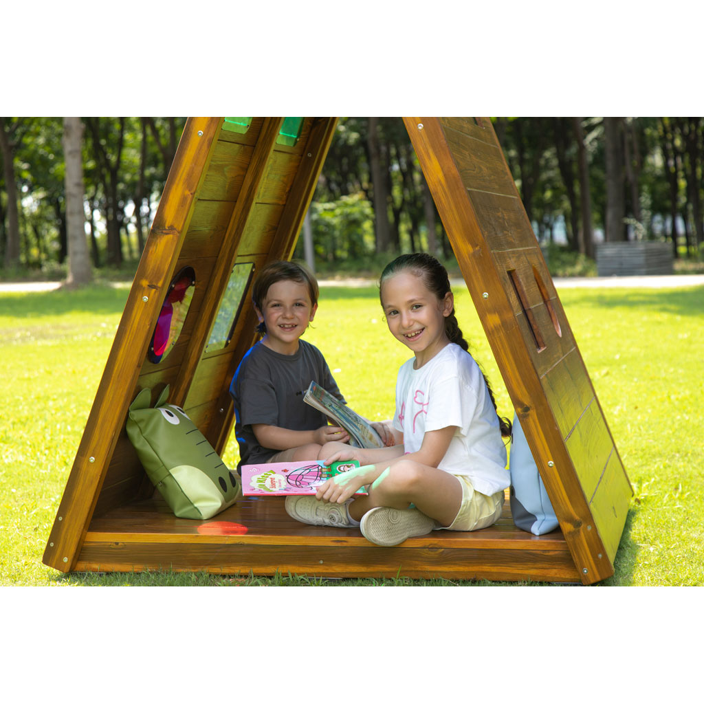 Outdoor-Regenbogenkrabbelhaus