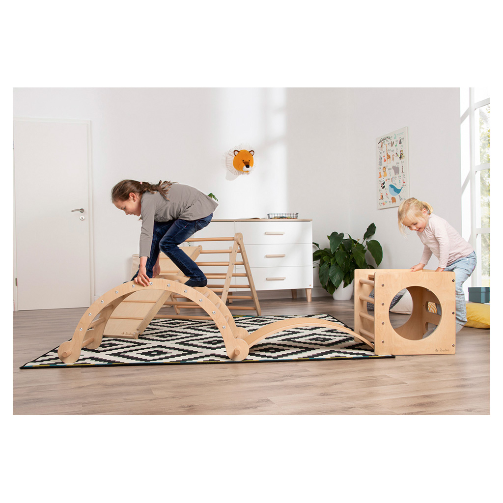 Kletterbogen und Wippe Kari