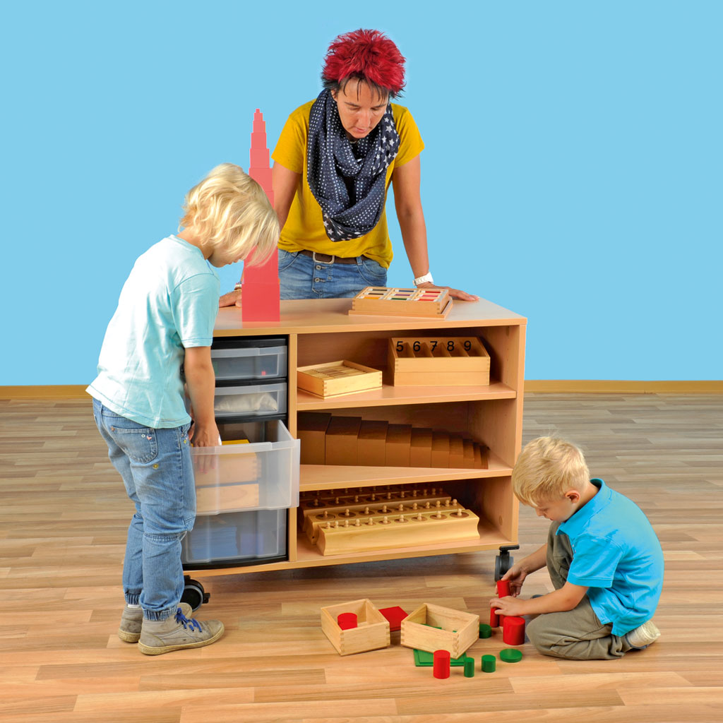 Montessori Wagen inkl. Inhalt