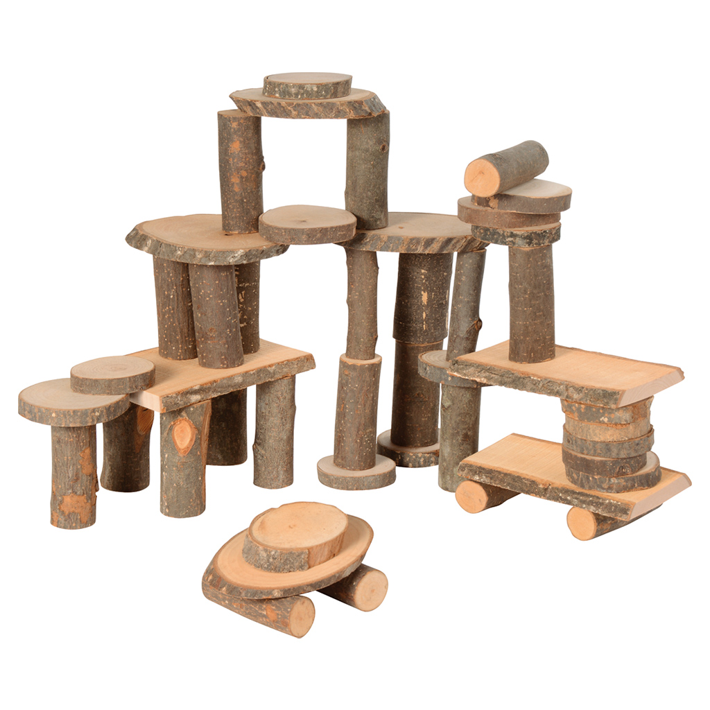 Naturholz-Set mit Platten, Scheiben und Stämmchen