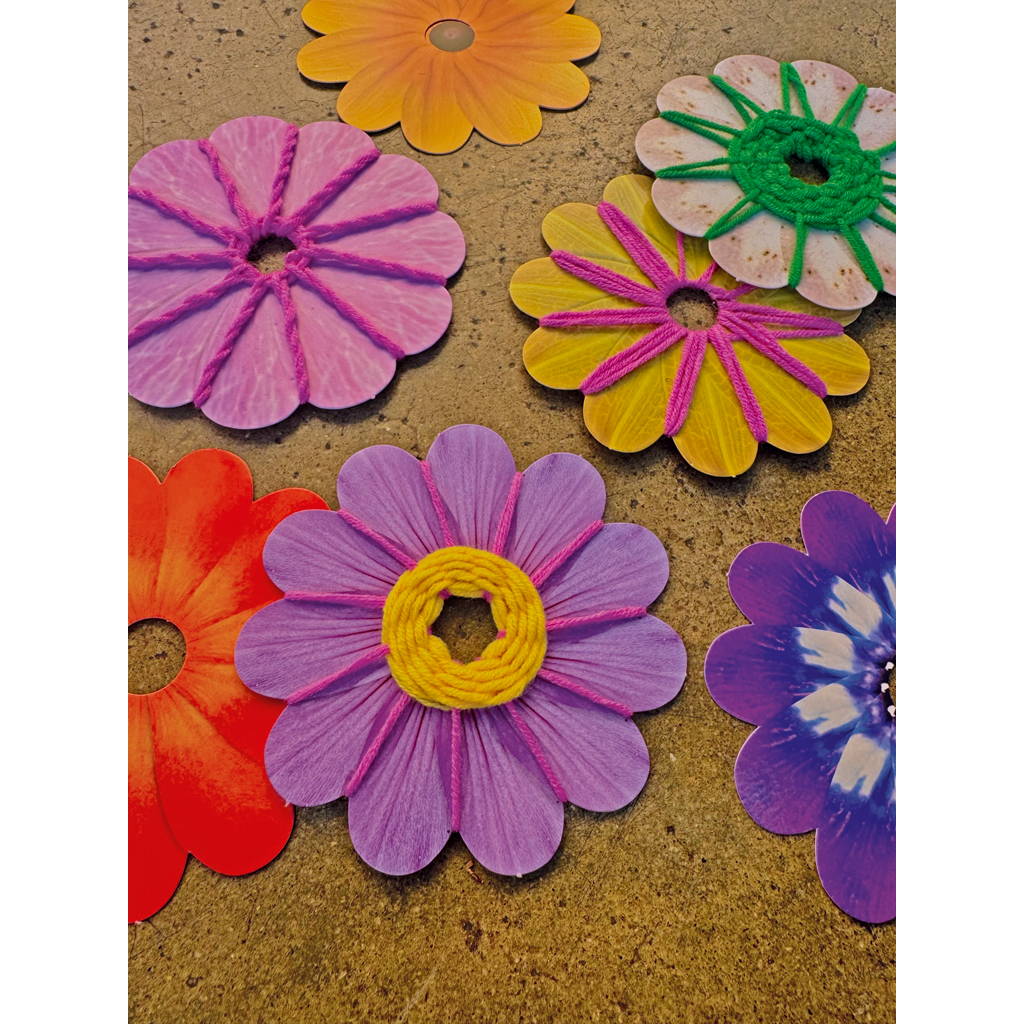 Blüten zum Weben, 16 Stück