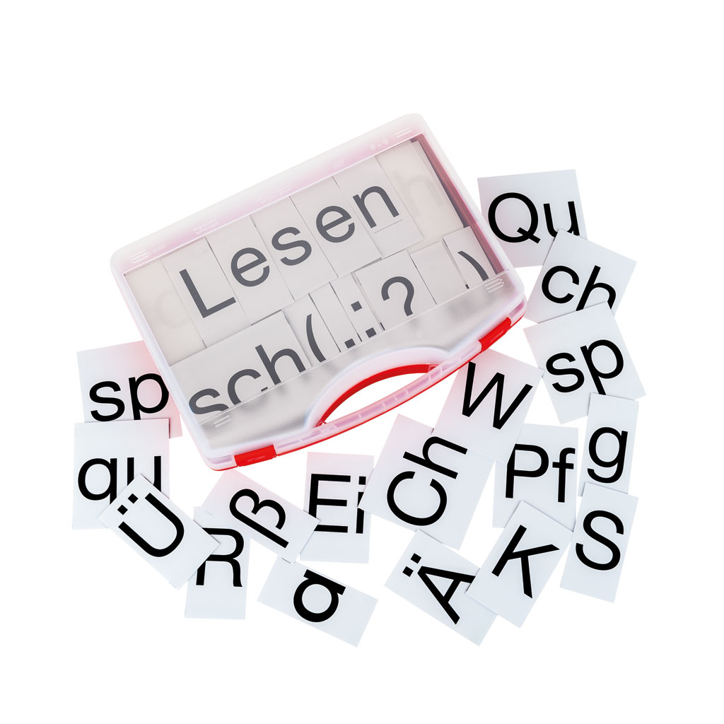 Magnetischer Buchstabensatz