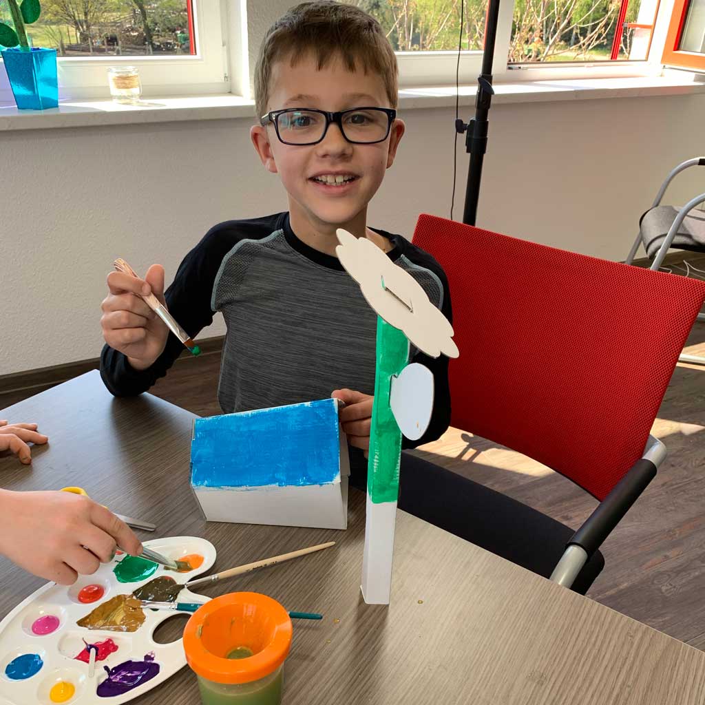 tempblume_aus_pappe_wiemann_lehrmittel_90939_b Blume mit Topf zum Selbstgestalten, blanko