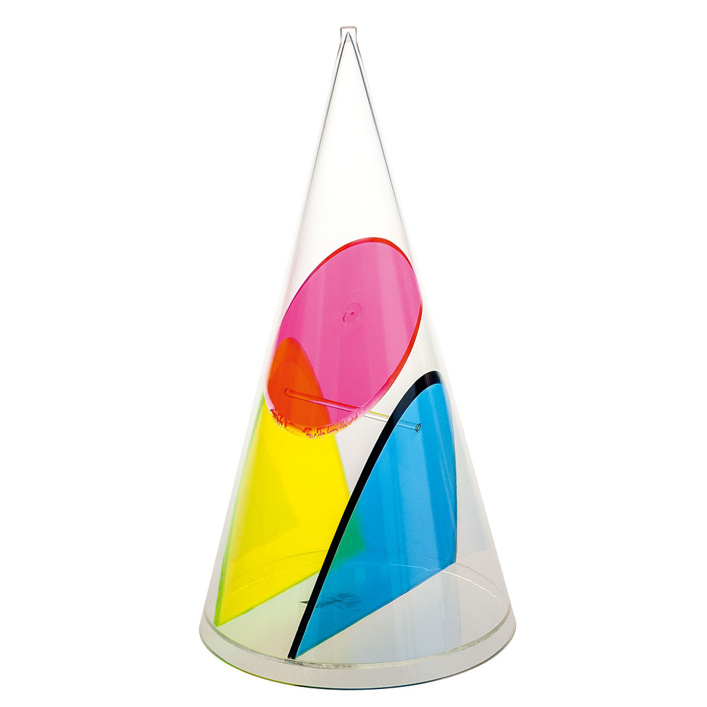 Kegel mit Ellipse, Hyperbel und Parabel