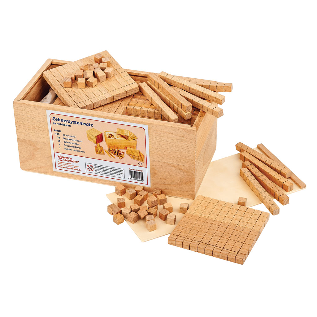 Würfelsatz-Zehnersystem im Holzkasten Würfelsatz-Zehnersystem im Holzkasten