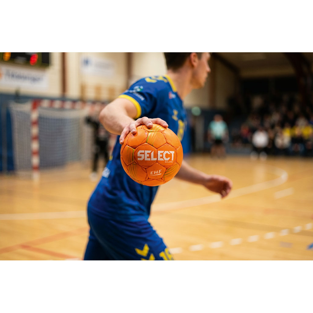 Select® Solera Handball V24