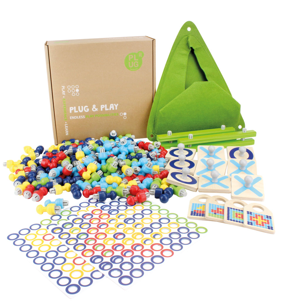 PLUG it Tic-Tac-Toe- und Steckspiel-Set