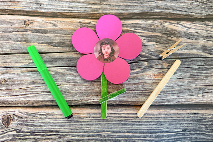 Fotoblume basteln Fofoblume eines kleinen Mädchens