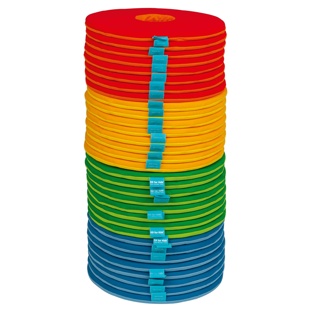 Kissenwagen mit bunten Sitzkissen, Rund