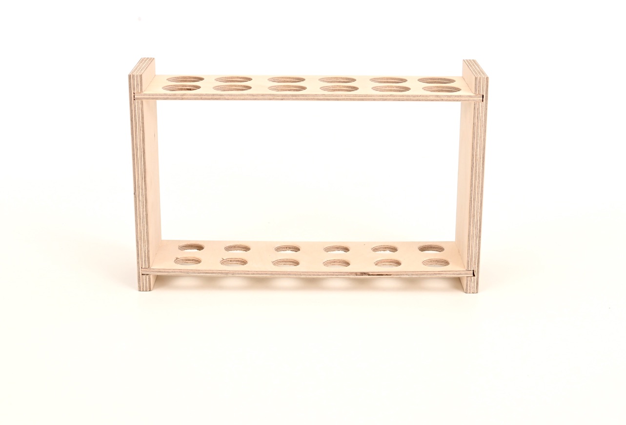 Reagenzglasgestell aus Holz