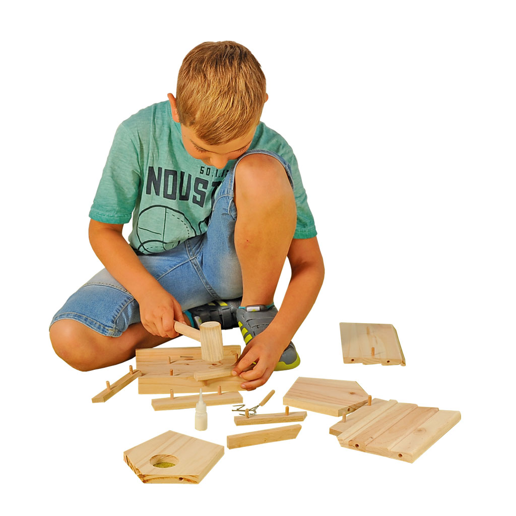 tempvogelfutterhaus_wiemann_lehrmittel_92674d Futterhaus für Vögel – Holz-Bausatz für Kinder